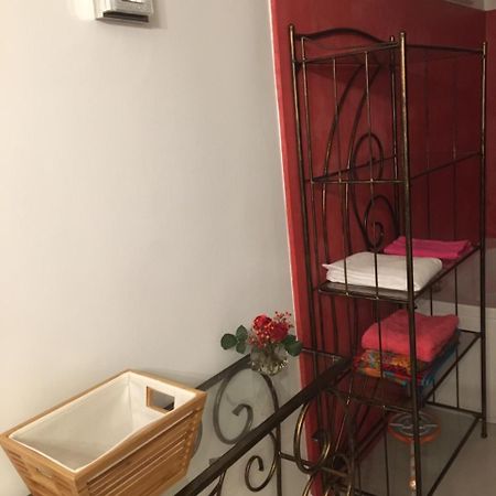 La Mariposa Bed and Breakfast Le Robert Exterior foto