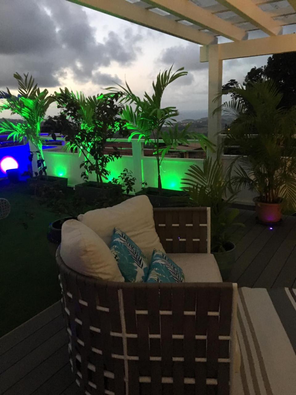 La Mariposa Bed and Breakfast Le Robert Exterior foto